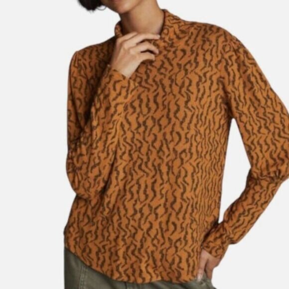 ANTHROPOLOGIE Puff-Sleeved Turtleneck Top Abstract Leopard Print Sz S - Picture 1 of 16